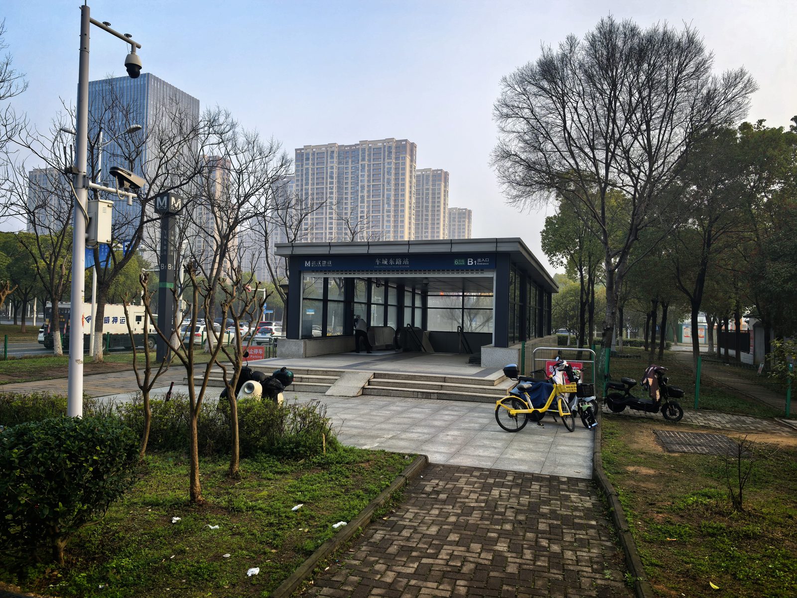 地铁6号线 车城东路站 B1出口 · 103孵化器出站即达